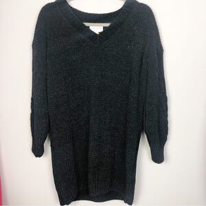 OLIVE & OAK | NEW Black Soft V-Neck Tunic Length Sweater Women’s Size Medium